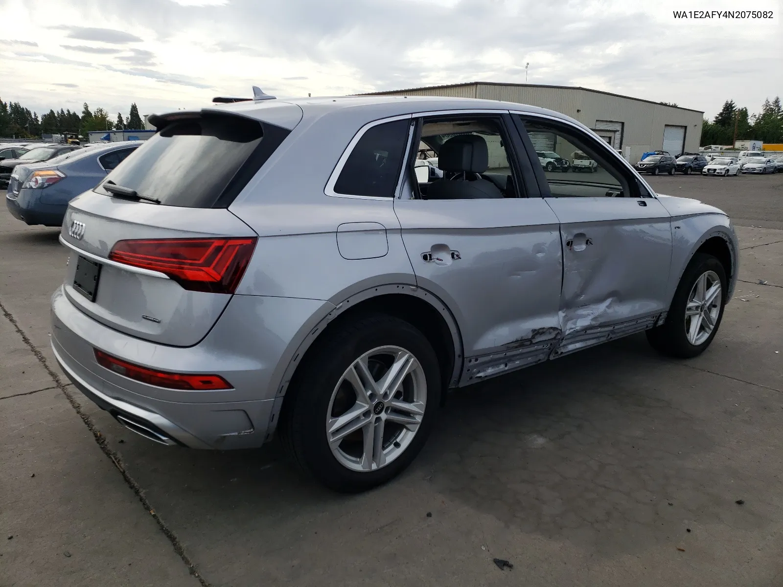 WA1E2AFY4N2075082 2022 Audi Q5 E Premium Plus 55