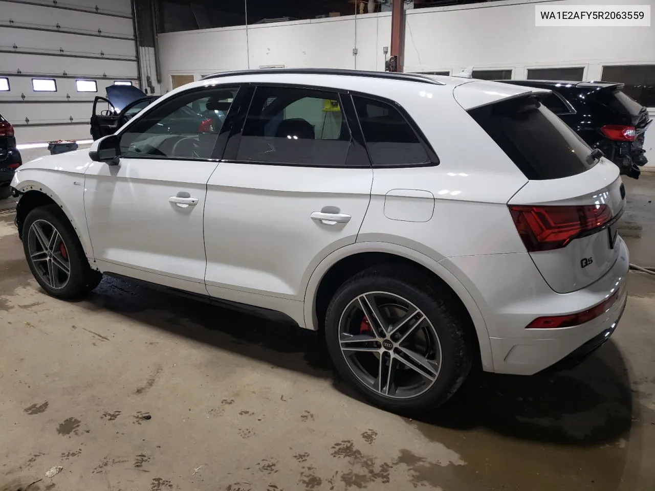 WA1E2AFY5R2063559 2024 Audi Q5 E Premium Plus 55