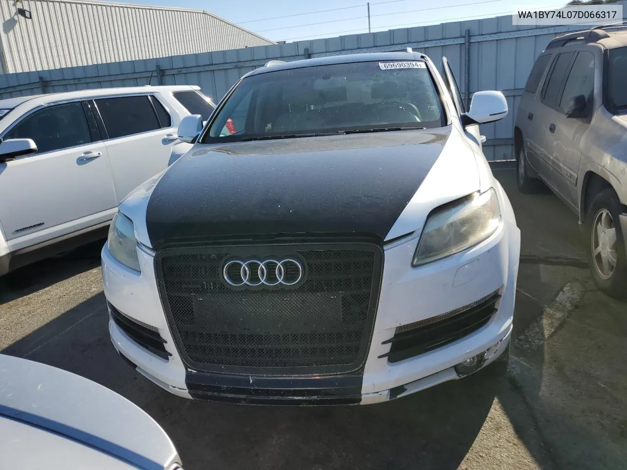 WA1BY74L07D066317 2007 Audi Q7 3.6 Quattro Premium