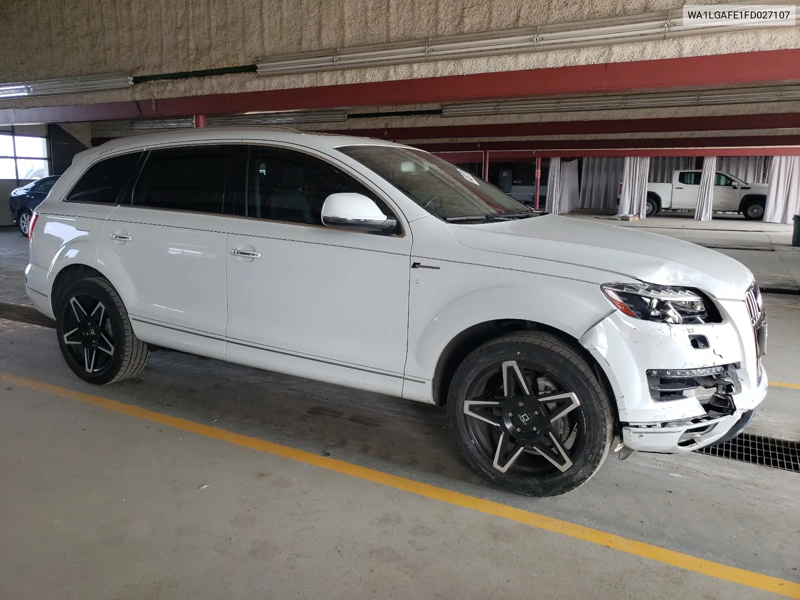 WA1LGAFE1FD027107 2015 Audi Q7 Premium Plus