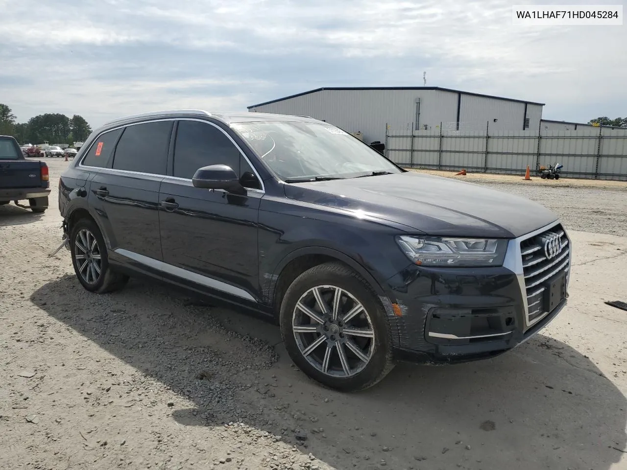 WA1LHAF71HD045284 2017 Audi Q7 Premium Plus