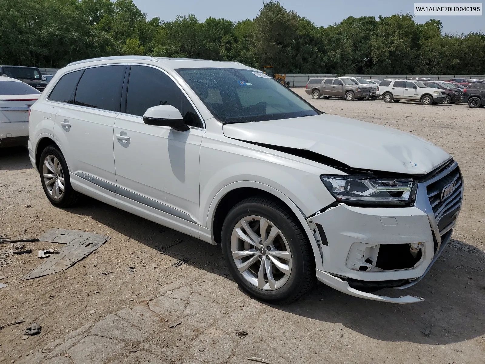 WA1AHAF70HD040195 2017 Audi Q7 Premium