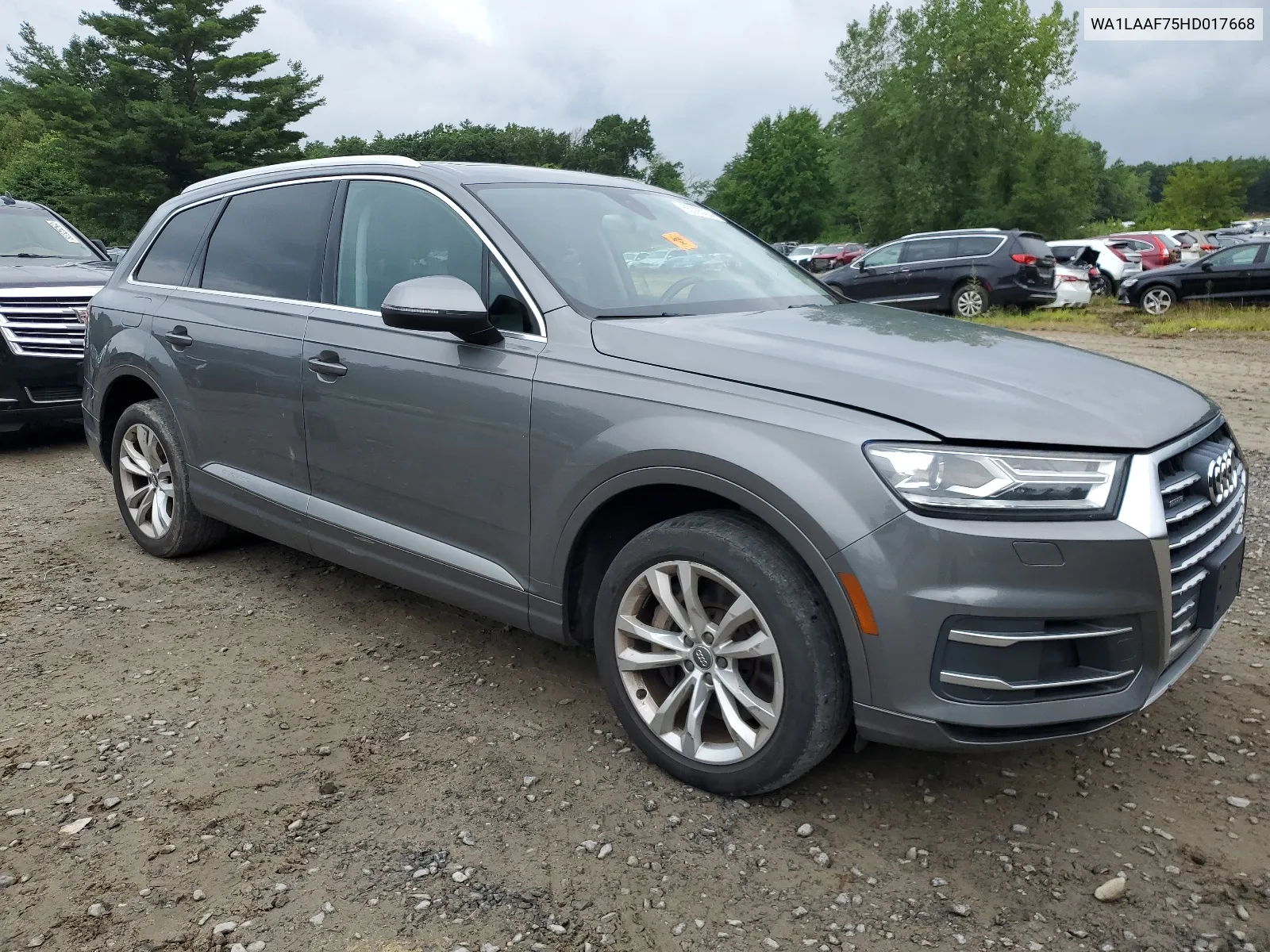 WA1LAAF75HD017668 2017 Audi Q7 Premium Plus