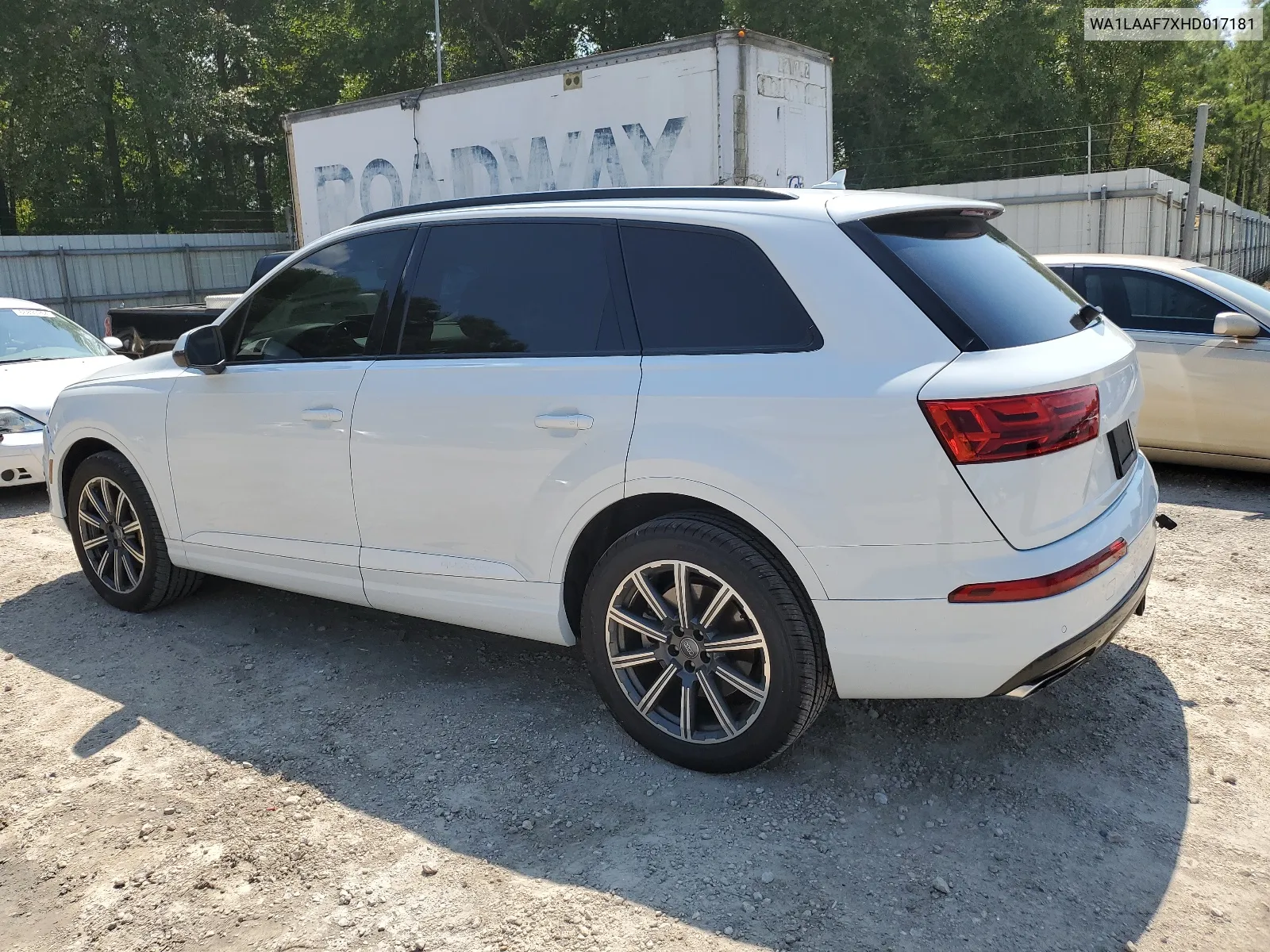 2017 Audi Q7 Premium Plus VIN: WA1LAAF7XHD017181 Lot: 65331404