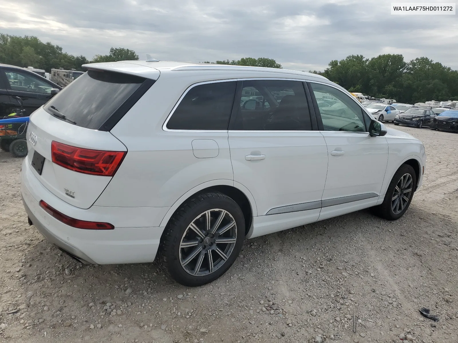 2017 Audi Q7 Premium Plus VIN: WA1LAAF75HD011272 Lot: 66861684