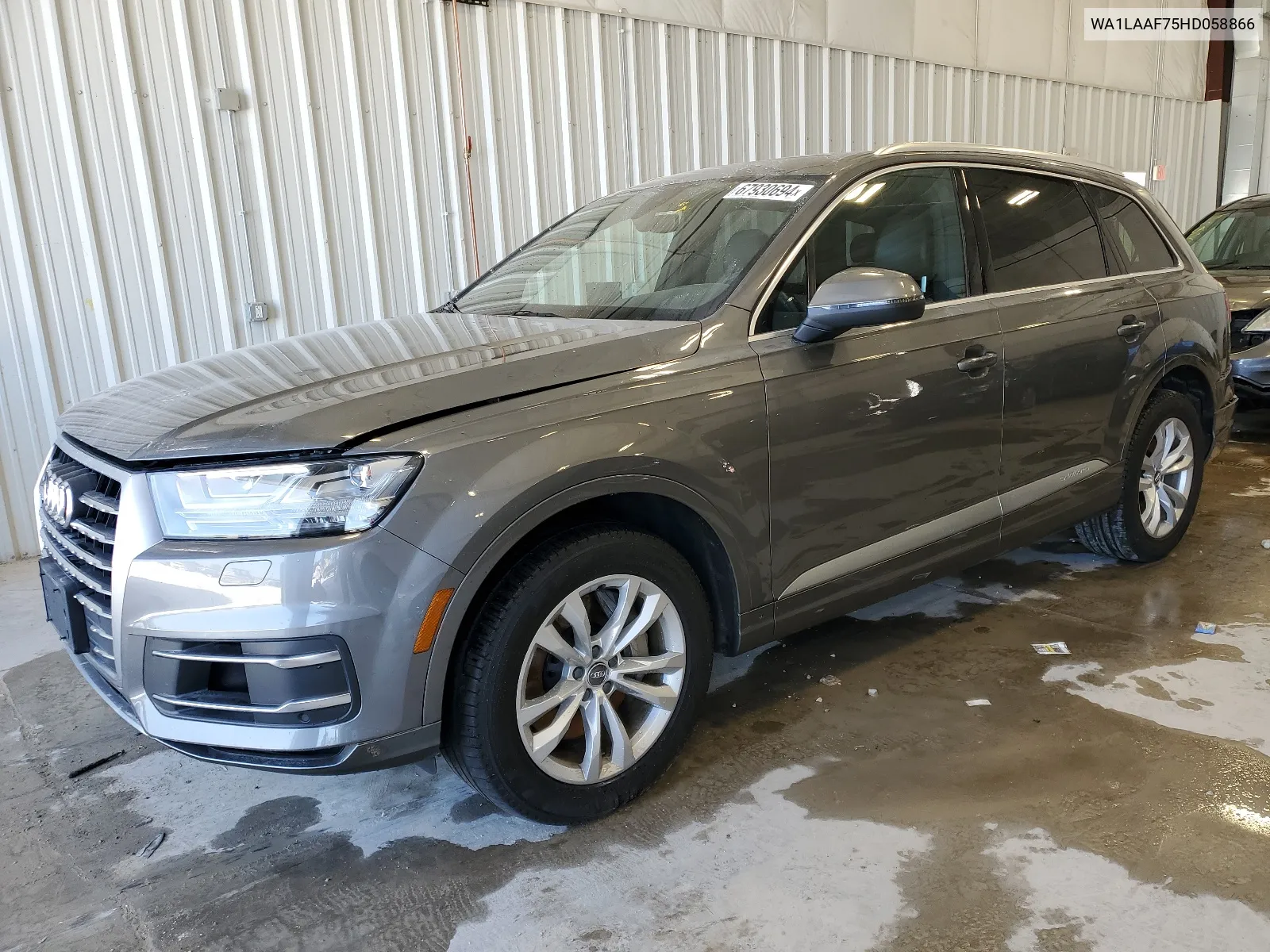 WA1LAAF75HD058866 2017 Audi Q7 Premium Plus