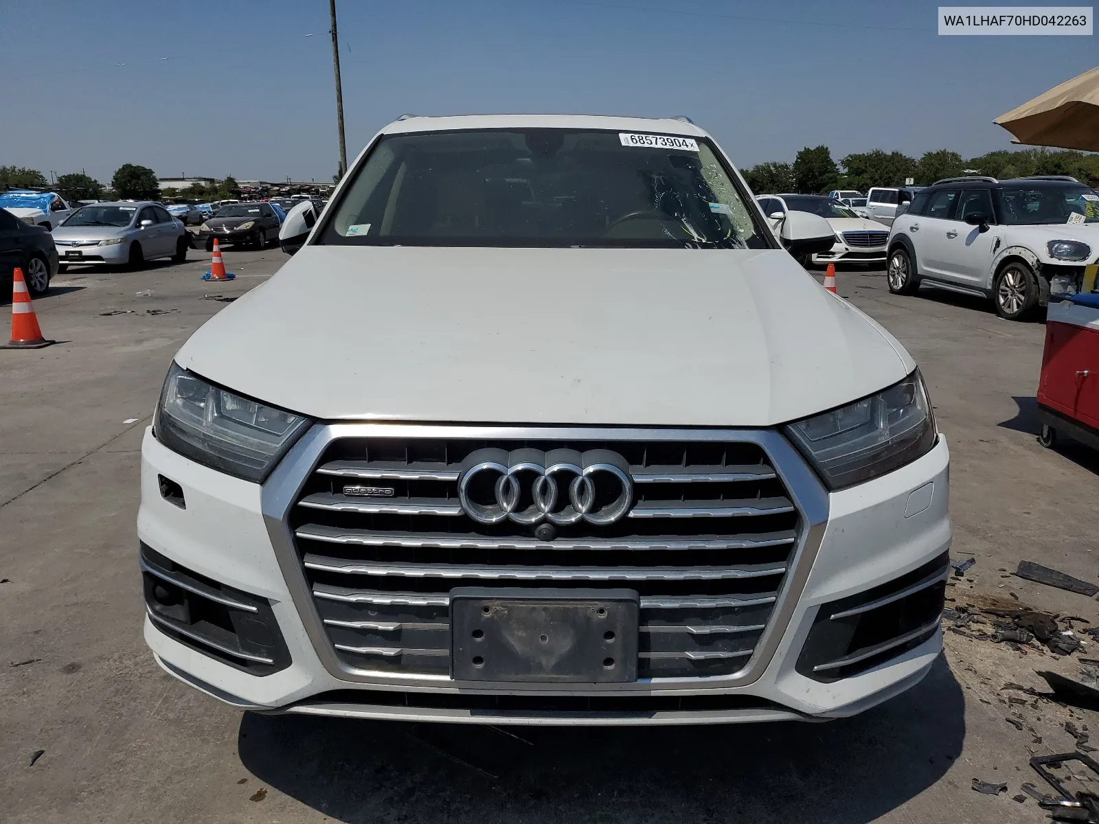 2017 Audi Q7 Premium Plus VIN: WA1LHAF70HD042263 Lot: 68573904