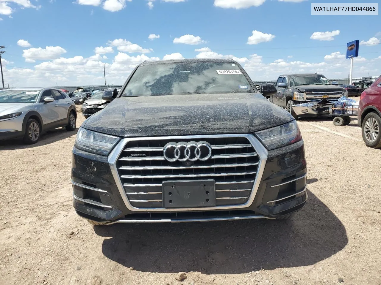 2017 Audi Q7 Premium Plus VIN: WA1LHAF77HD044866 Lot: 69076154