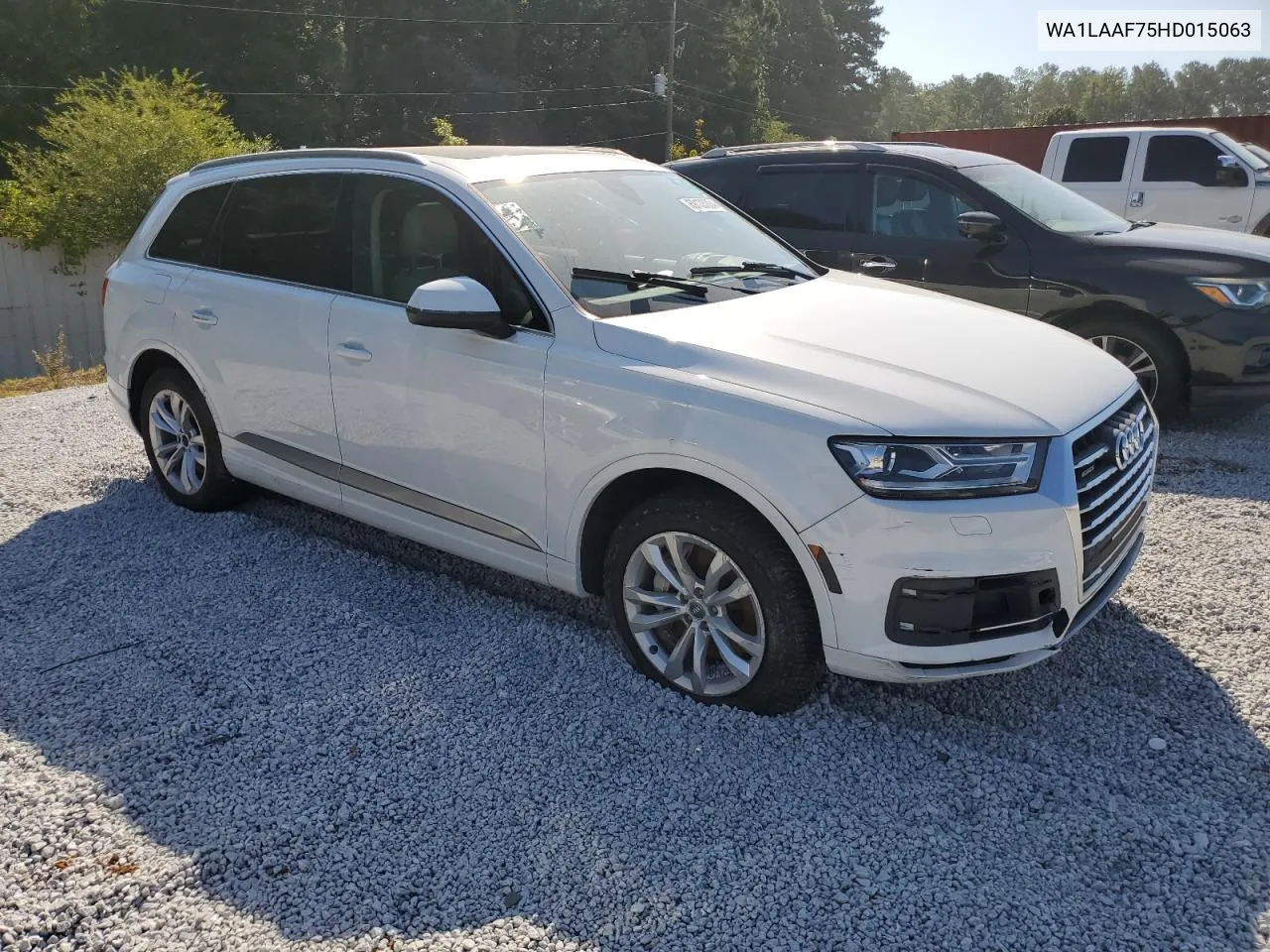 2017 Audi Q7 Premium Plus VIN: WA1LAAF75HD015063 Lot: 69133304