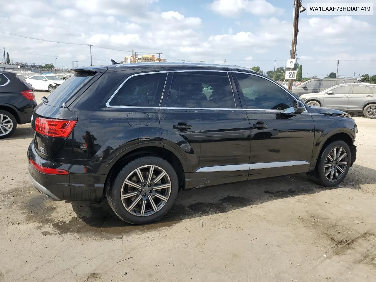 WA1LAAF73HD001419 2017 Audi Q7 Premium Plus