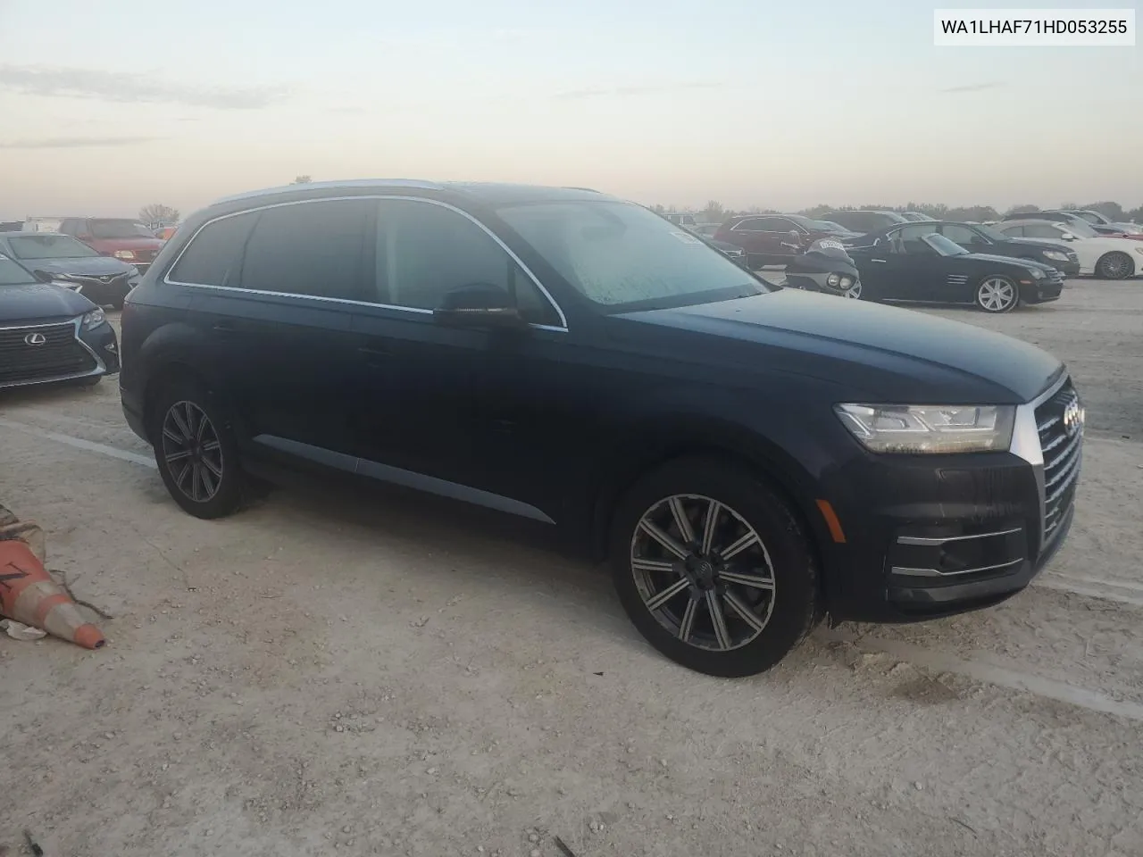 2017 Audi Q7 Premium Plus VIN: WA1LHAF71HD053255 Lot: 77500214