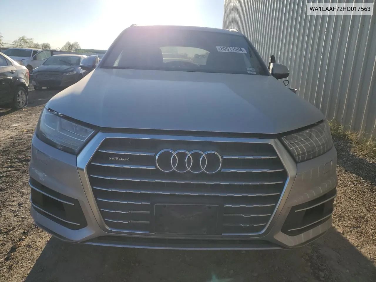 2017 Audi Q7 Premium Plus VIN: WA1LAAF72HD017563 Lot: 80011094