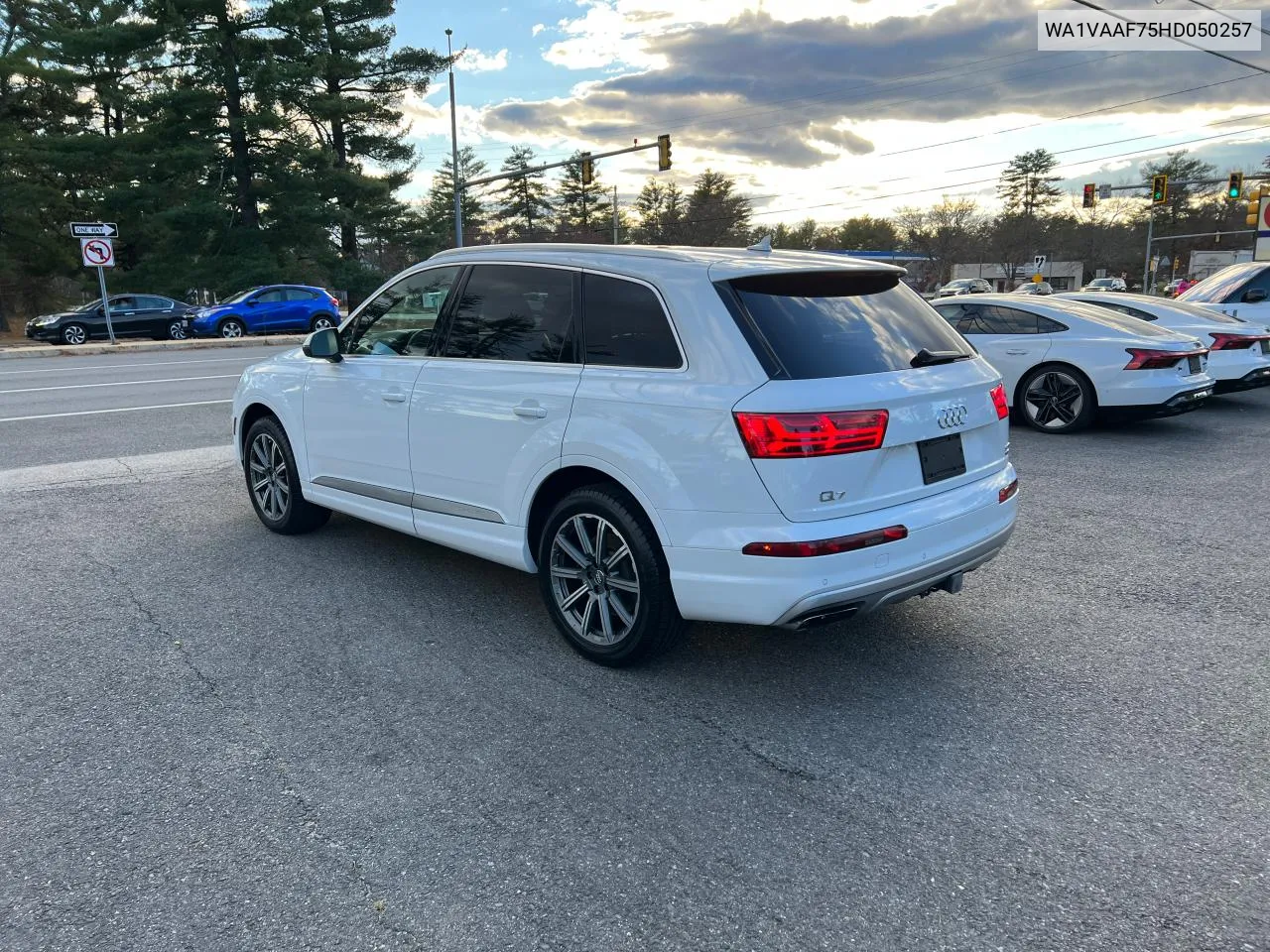 2017 Audi Q7 Prestige VIN: WA1VAAF75HD050257 Lot: 80585244