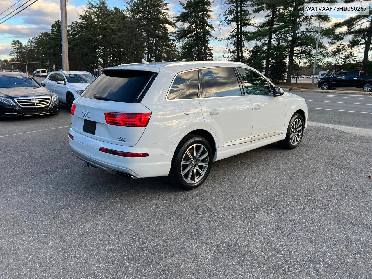 2017 Audi Q7 Prestige VIN: WA1VAAF75HD050257 Lot: 80585244