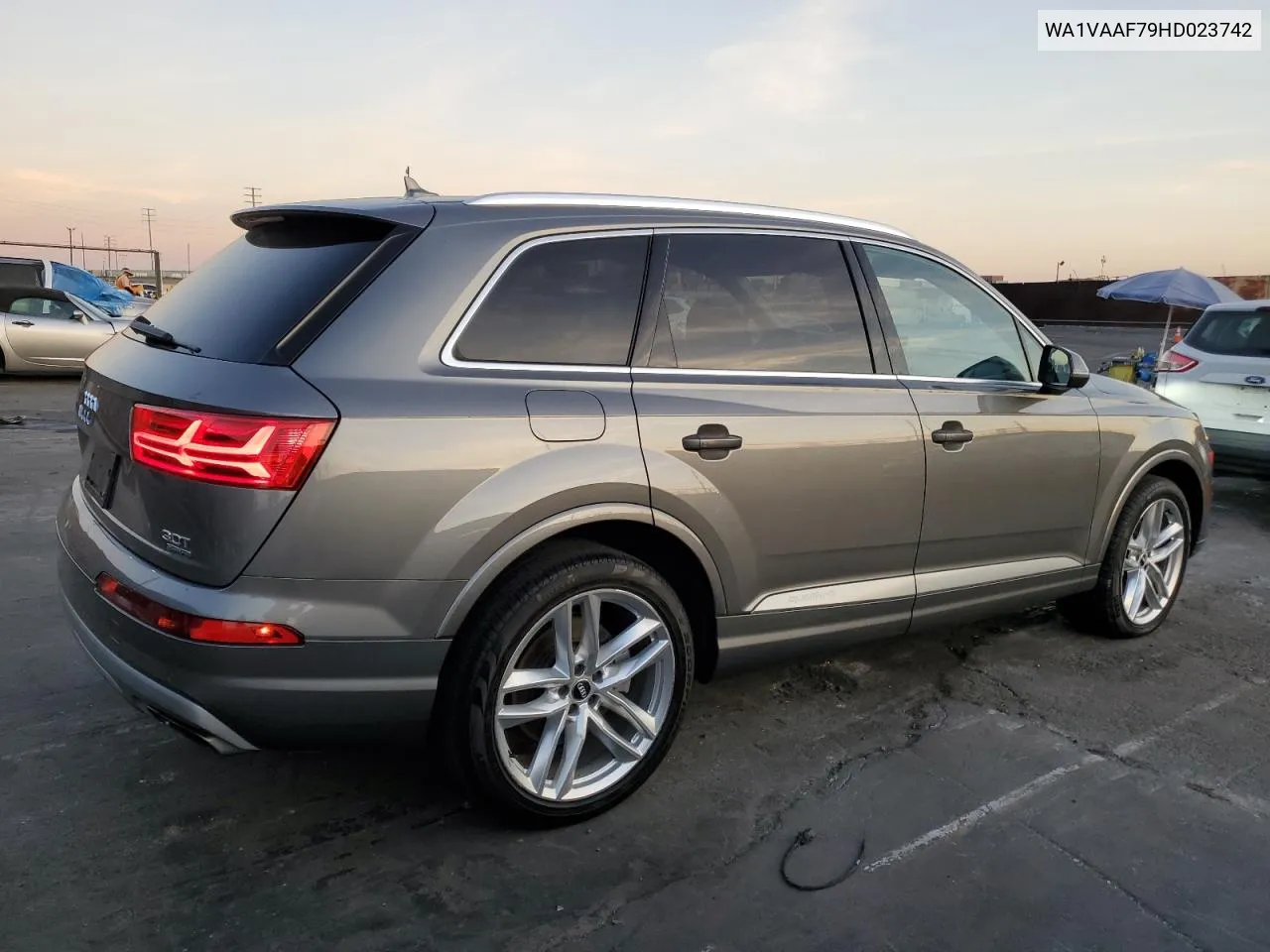 2017 Audi Q7 Prestige VIN: WA1VAAF79HD023742 Lot: 81386814