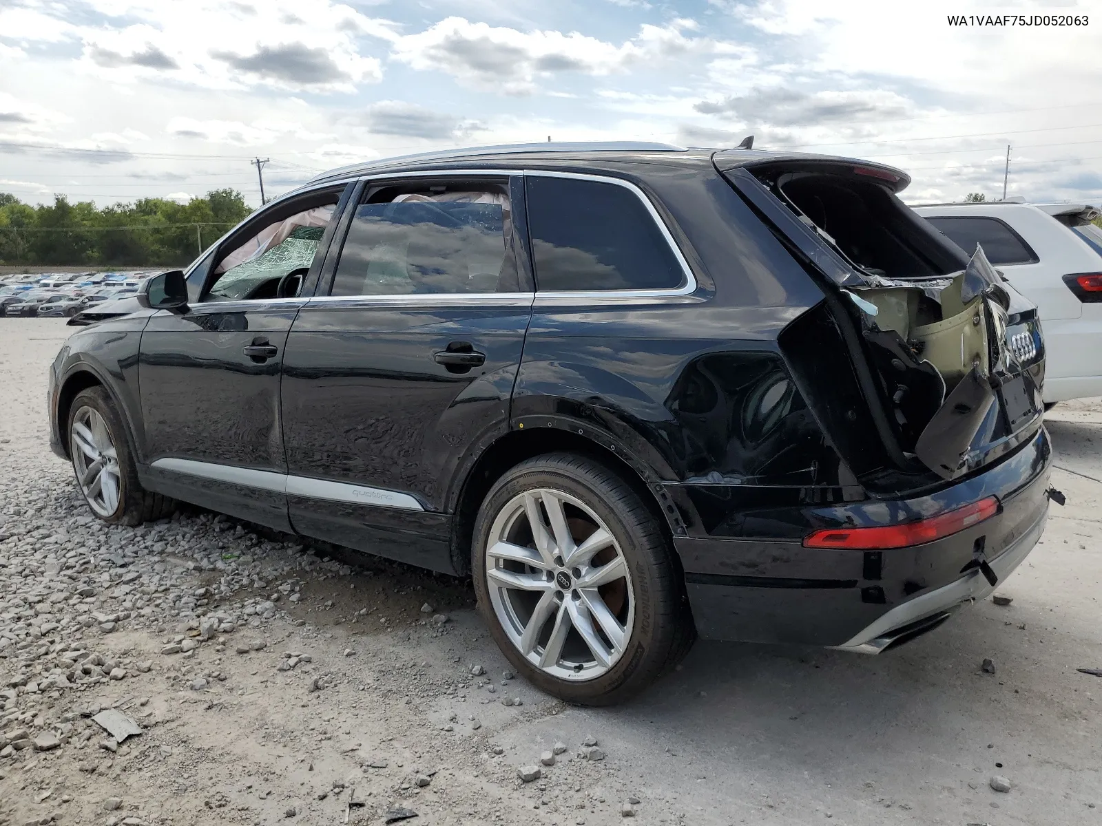 WA1VAAF75JD052063 2018 Audi Q7 Prestige