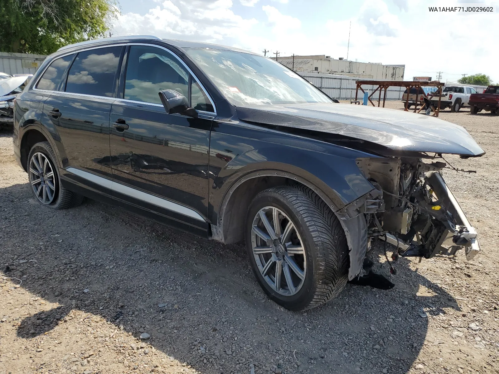 WA1AHAF71JD029602 2018 Audi Q7 Premium