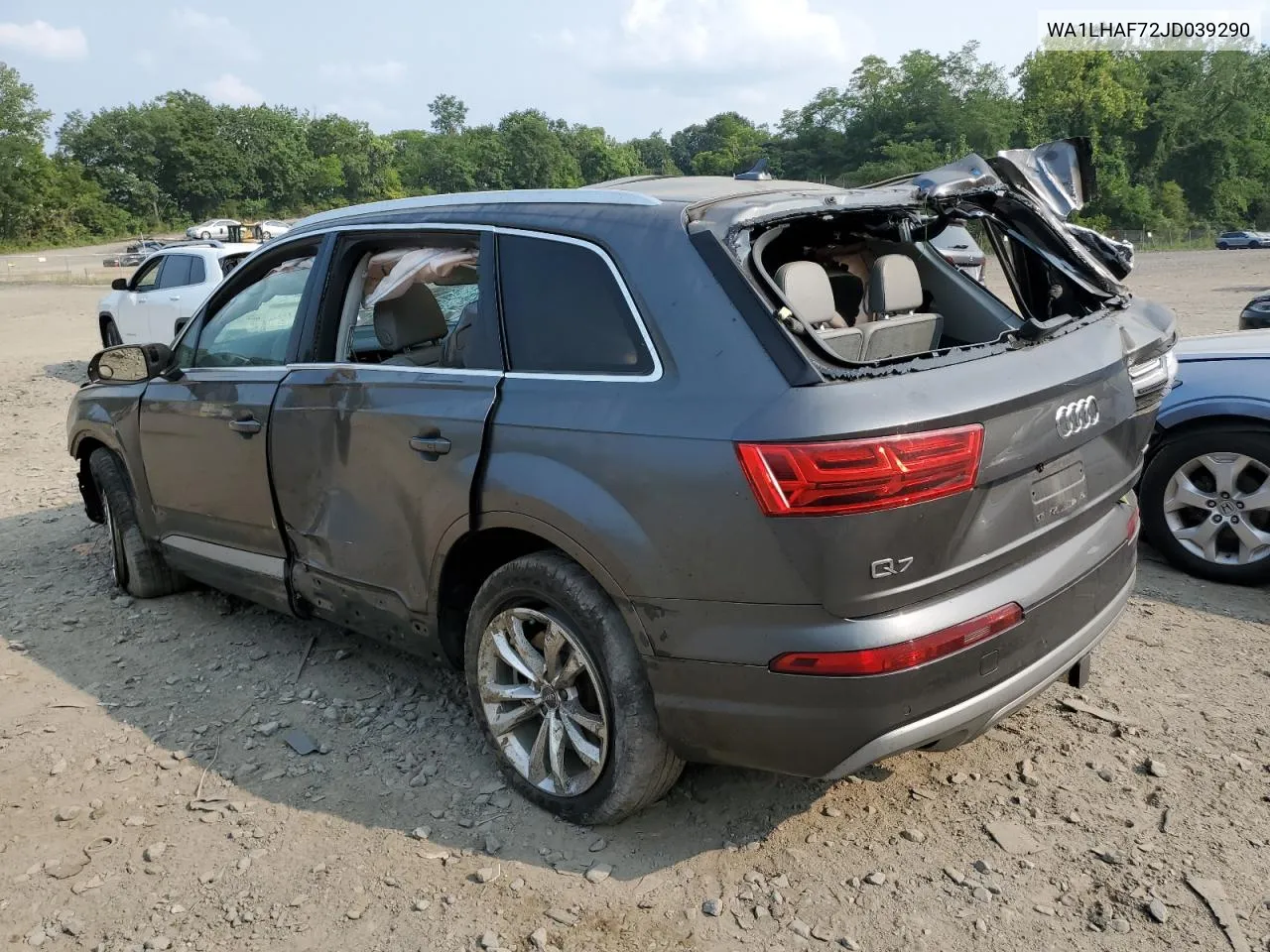 WA1LHAF72JD039290 2018 Audi Q7 Premium Plus