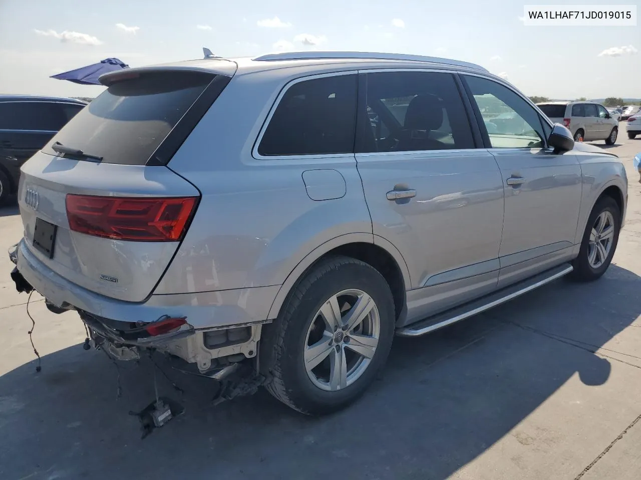 WA1LHAF71JD019015 2018 Audi Q7 Premium Plus