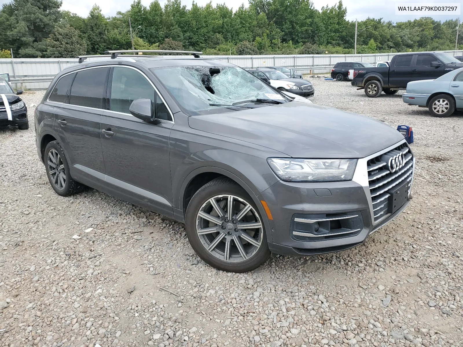 WA1LAAF79KD037297 2019 Audi Q7 Premium Plus