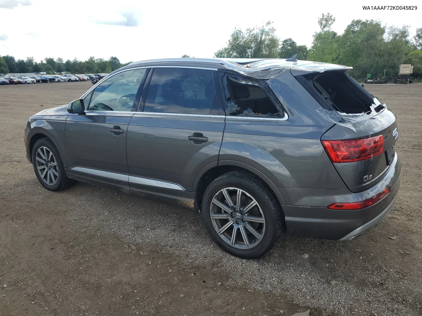 WA1AAAF72KD045829 2019 Audi Q7 Premium