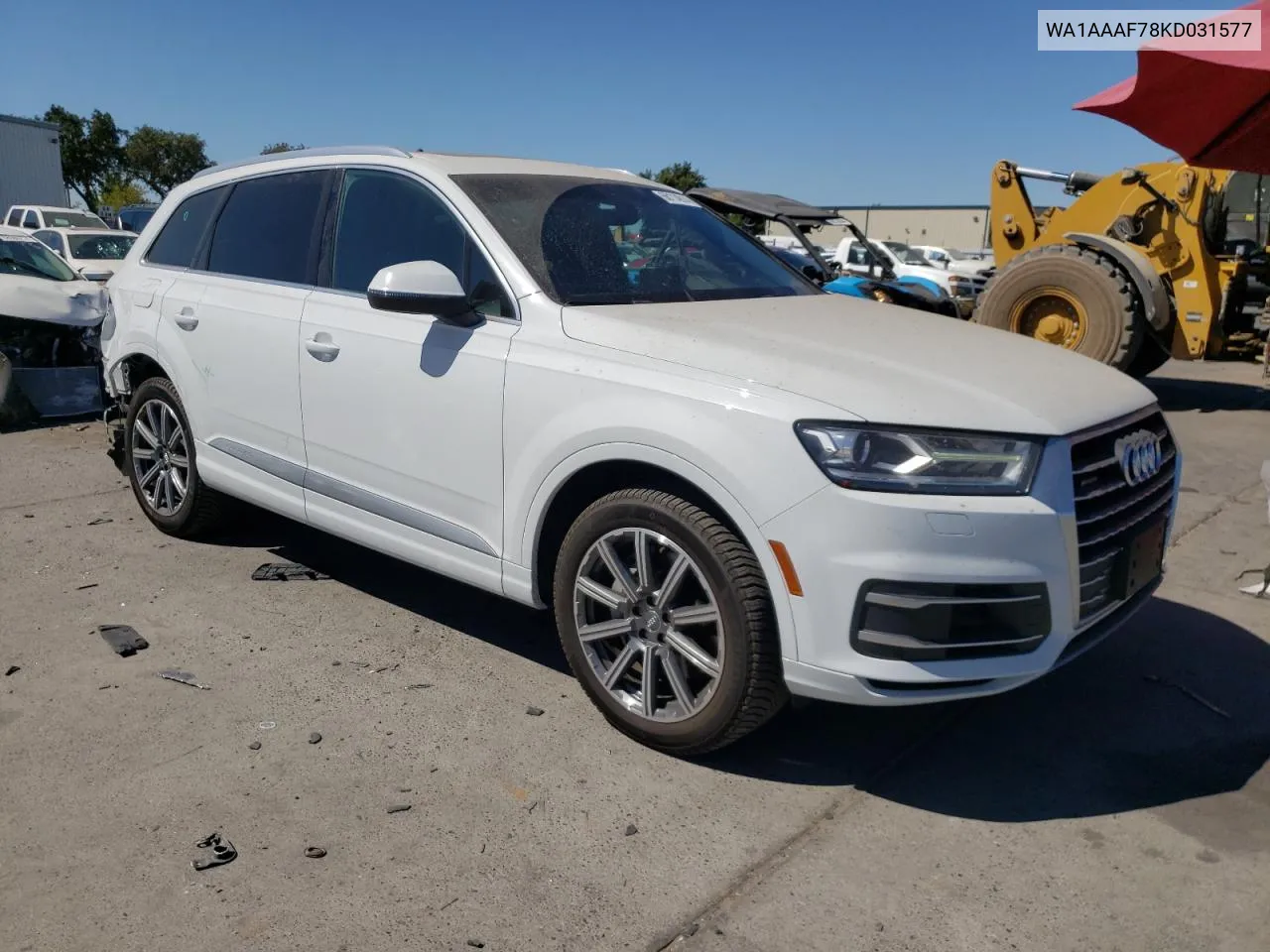 WA1AAAF78KD031577 2019 Audi Q7 Premium