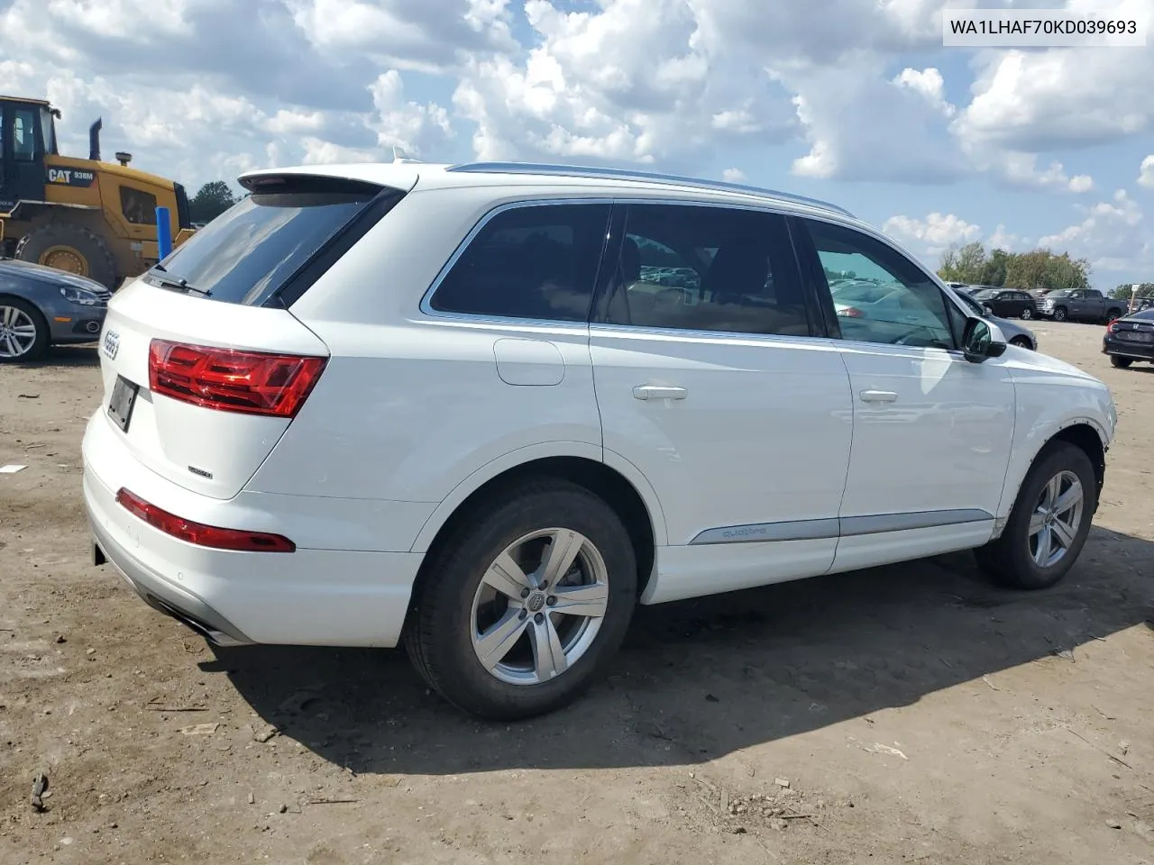 WA1LHAF70KD039693 2019 Audi Q7 Premium Plus