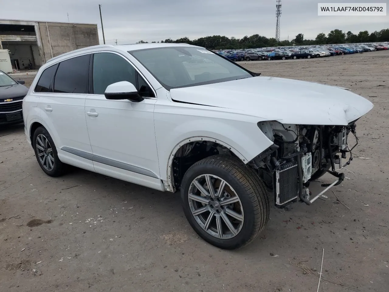 WA1LAAF74KD045792 2019 Audi Q7 Premium Plus