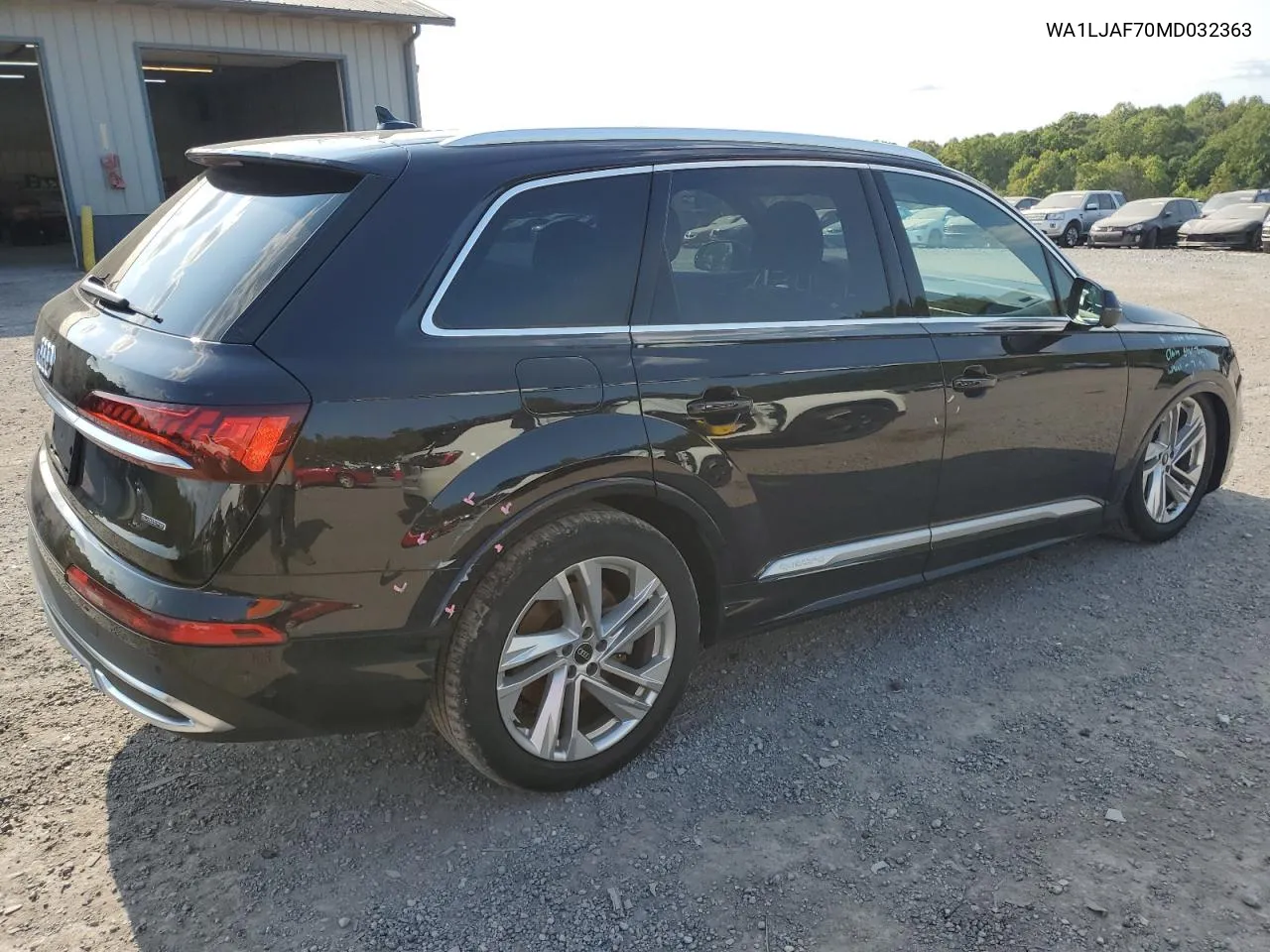 WA1LJAF70MD032363 2021 Audi Q7 Premium Plus