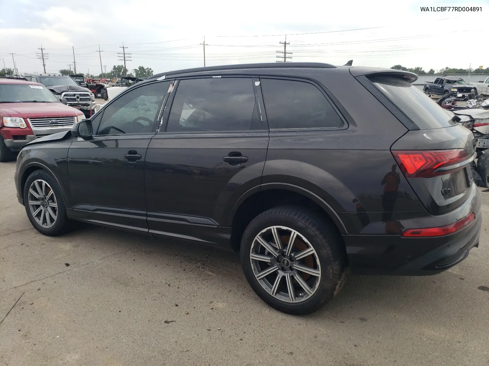 WA1LCBF77RD004891 2024 Audi Q7 Premium Plus