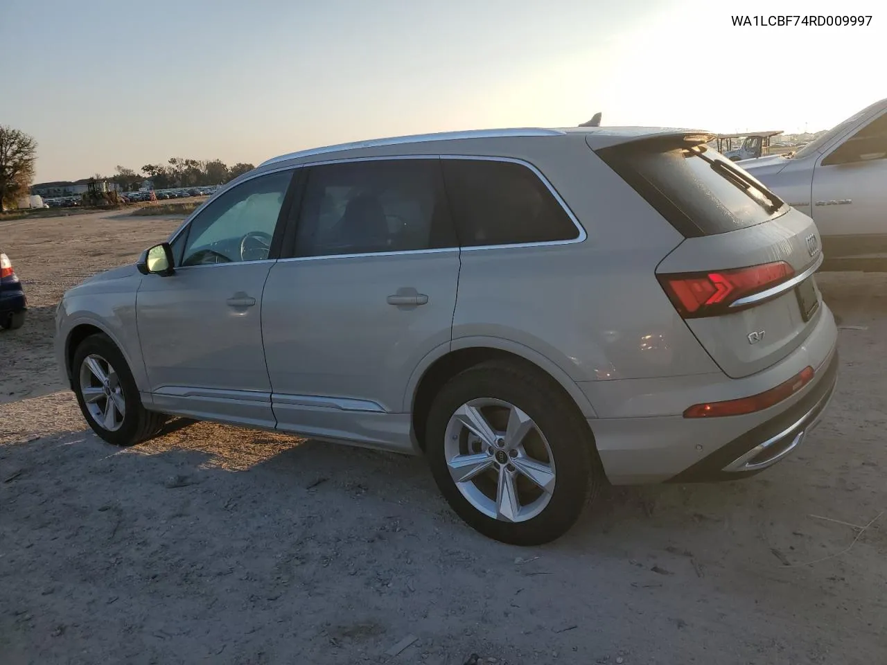 WA1LCBF74RD009997 2024 Audi Q7 Premium Plus