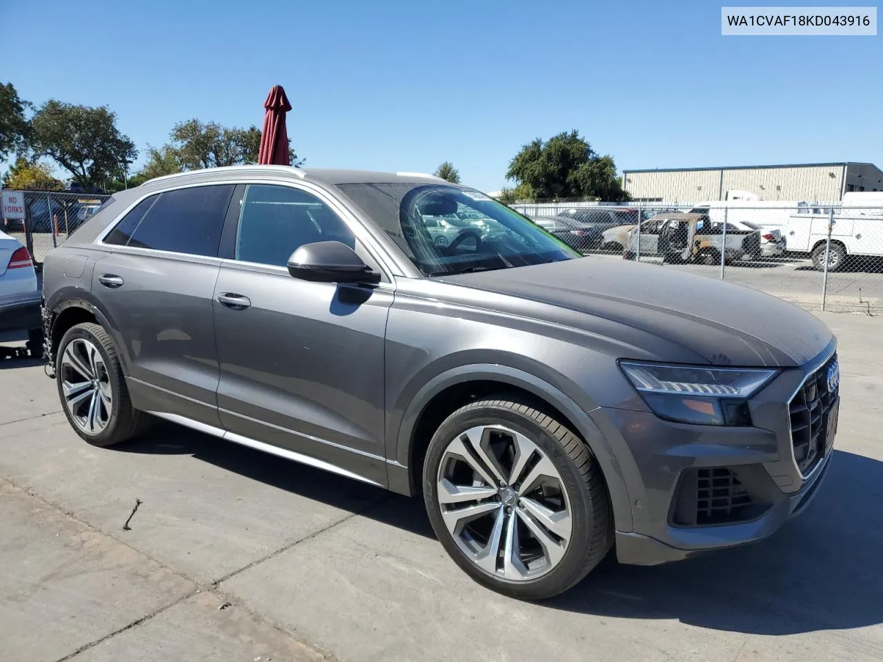 WA1CVAF18KD043916 2019 Audi Q8 Prestige