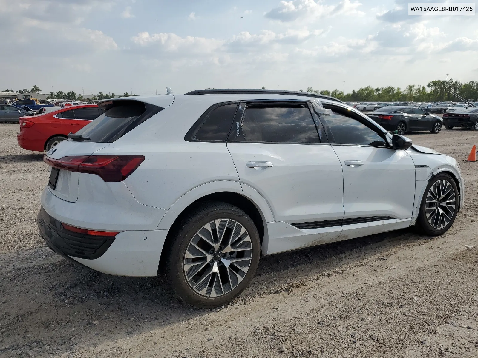 2024 Audi Q8 E-Tron Premium Plus VIN: WA15AAGE8RB017425 Lot: 75212724