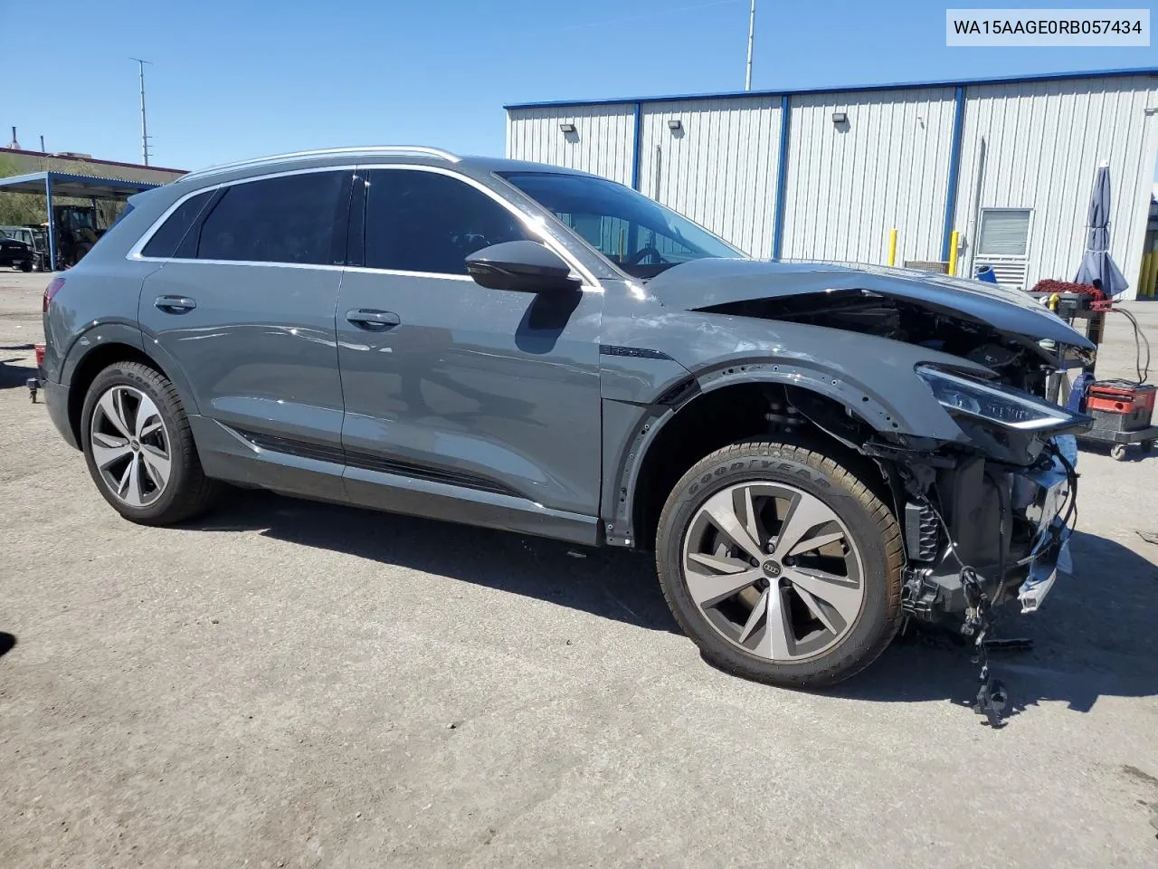 WA15AAGE0RB057434 2024 Audi Q8 E-Tron Premium Plus