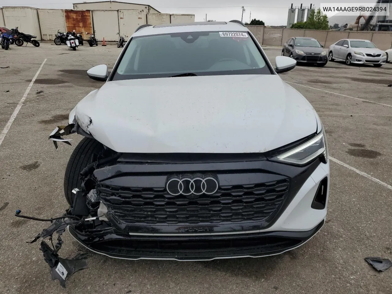 WA14AAGE9RB024394 2024 Audi Q8 E-Tron Premium