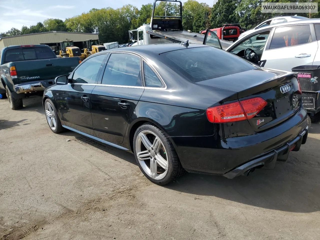 2011 Audi S4 Prestige VIN: WAUKGAFL9BA069307 Lot: 71938744