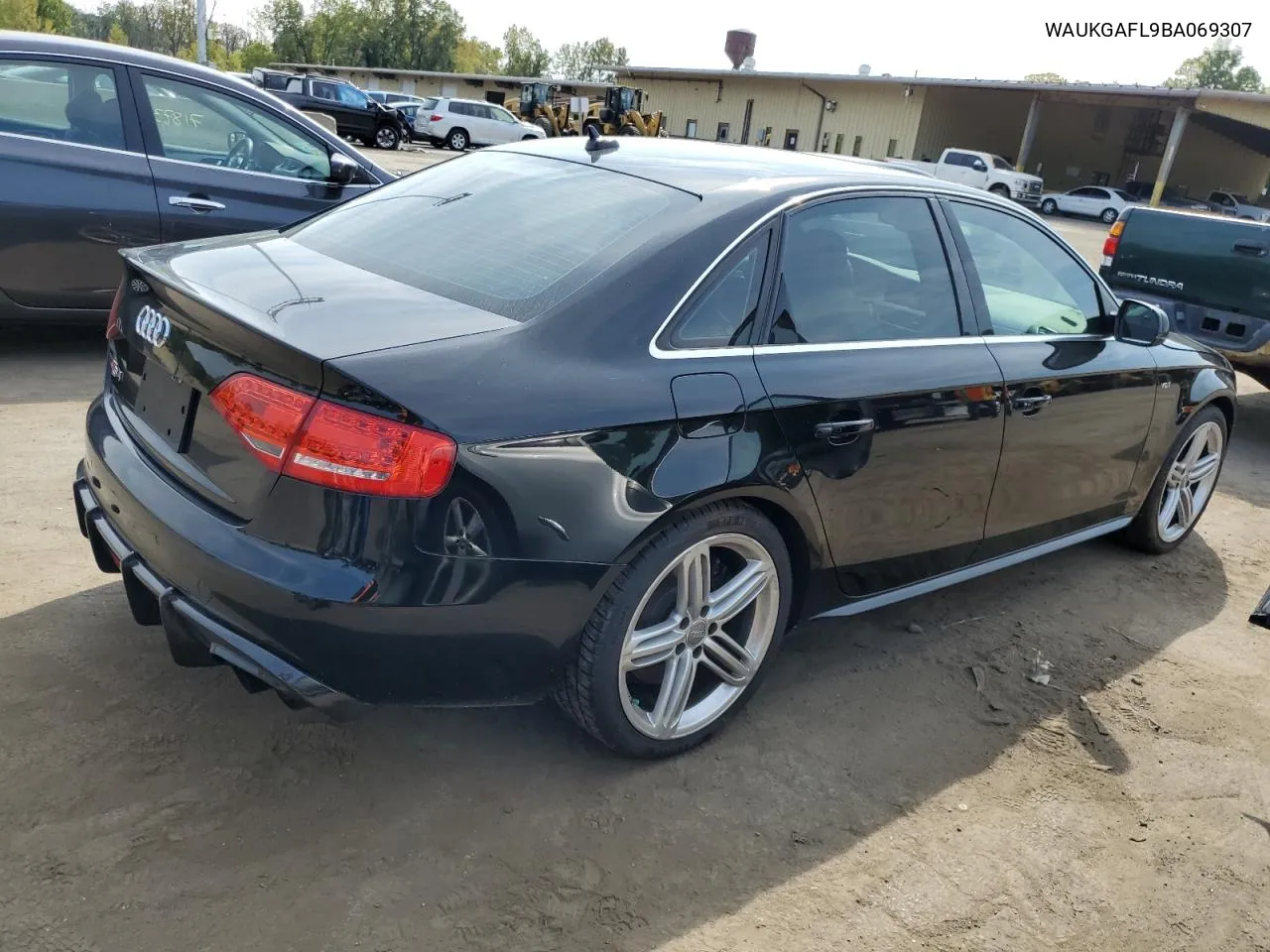 WAUKGAFL9BA069307 2011 Audi S4 Prestige