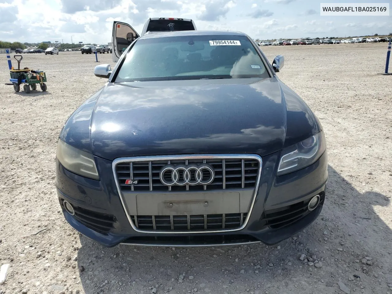 2011 Audi S4 Premium Plus VIN: WAUBGAFL1BA025169 Lot: 79954144