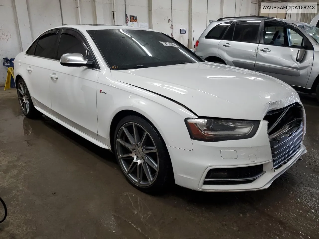 2013 Audi S4 Premium Plus VIN: WAUBGAFL1DA158243 Lot: 72779664