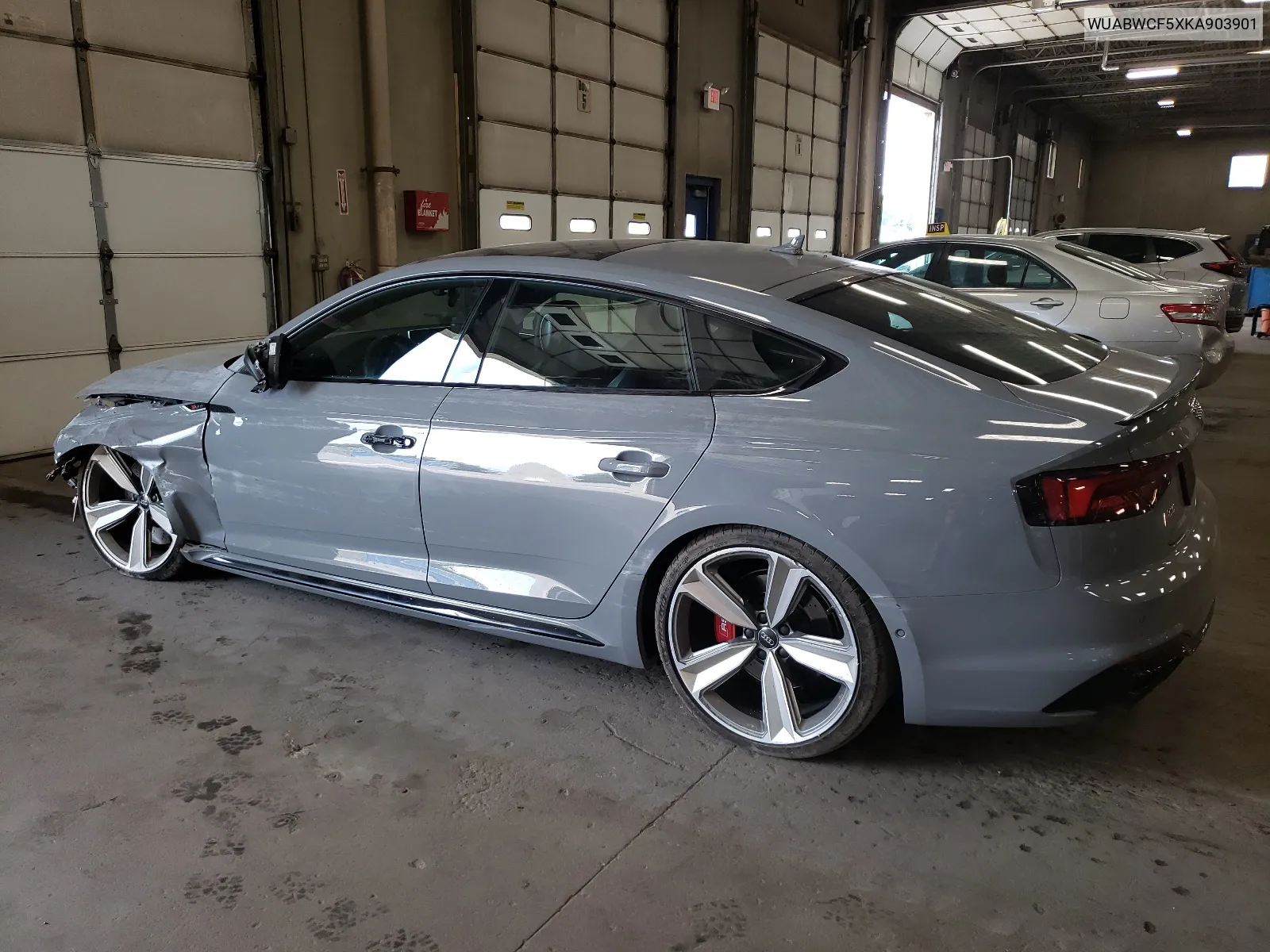 WUABWCF5XKA903901 2019 Audi Rs5