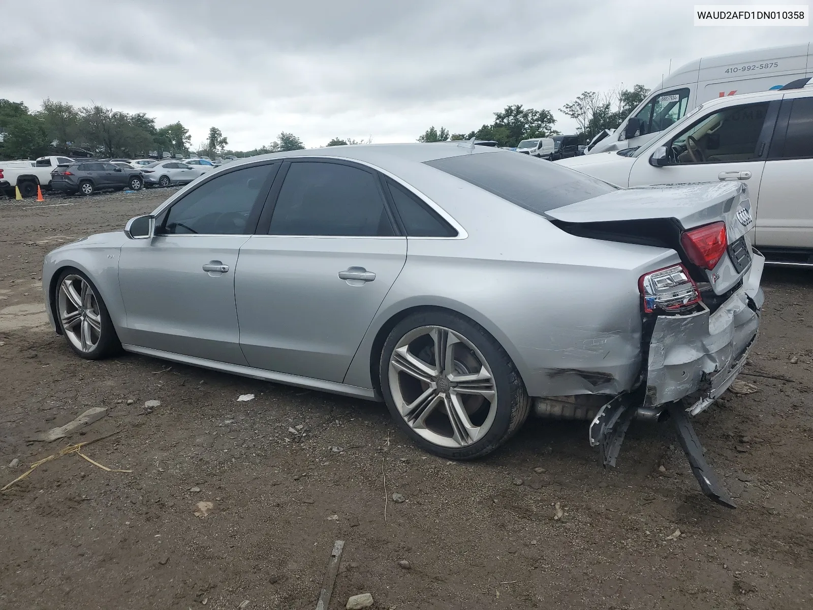 WAUD2AFD1DN010358 2013 Audi S8 Quattro