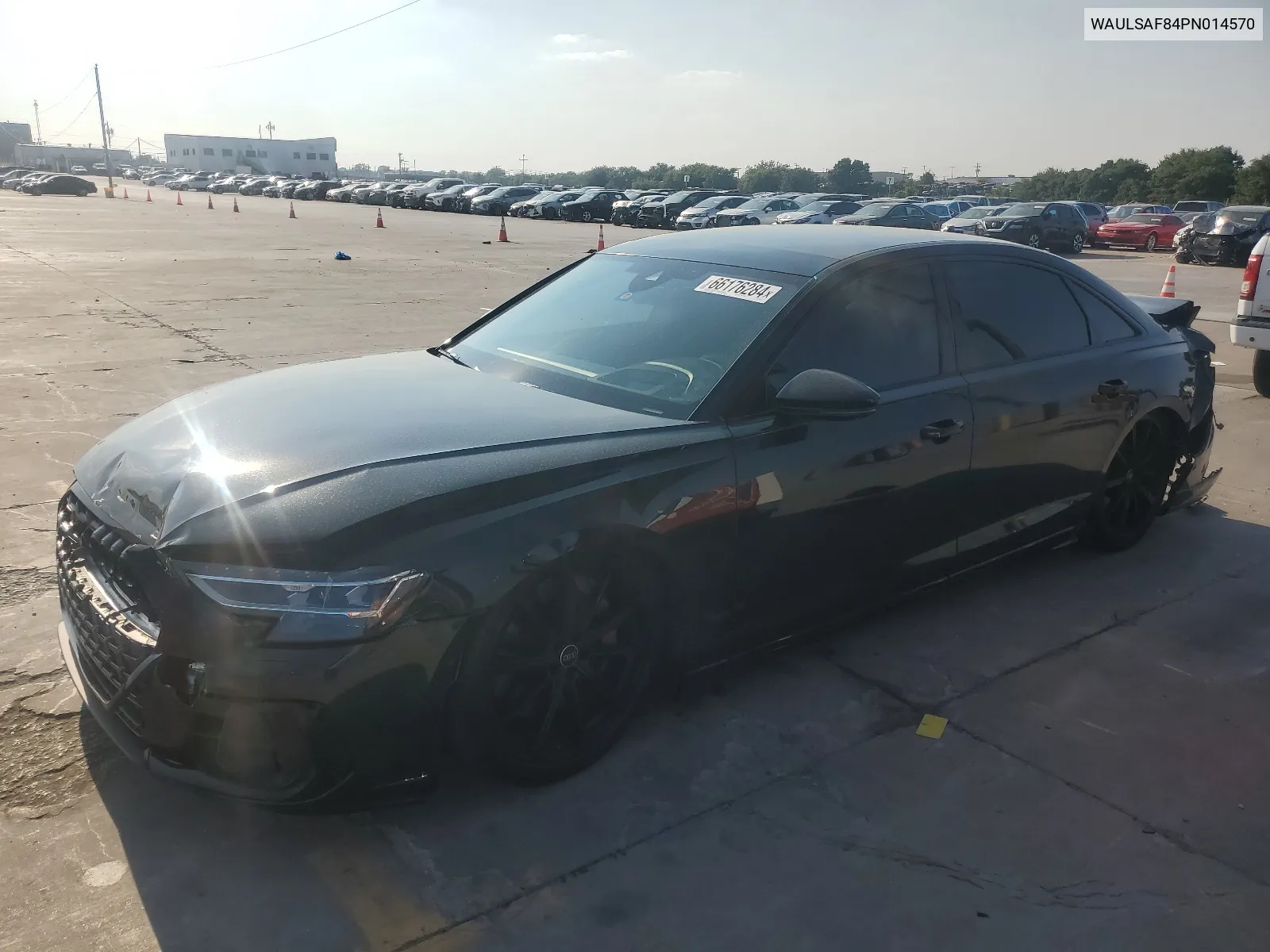 WAULSAF84PN014570 2023 Audi S8