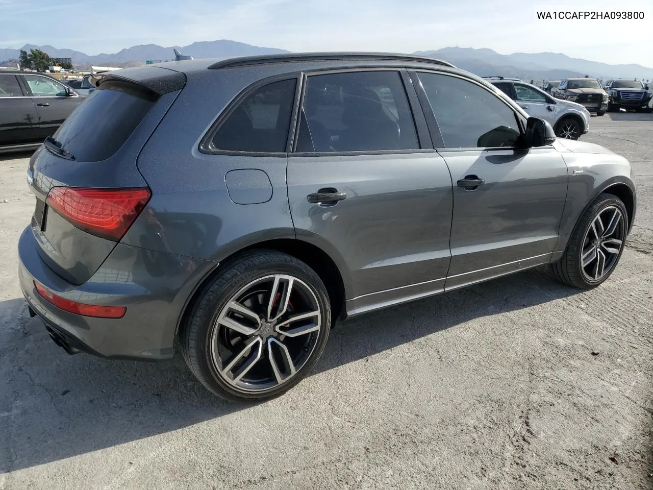 2017 Audi Sq5 Premium Plus VIN: WA1CCAFP2HA093800 Lot: 81260114