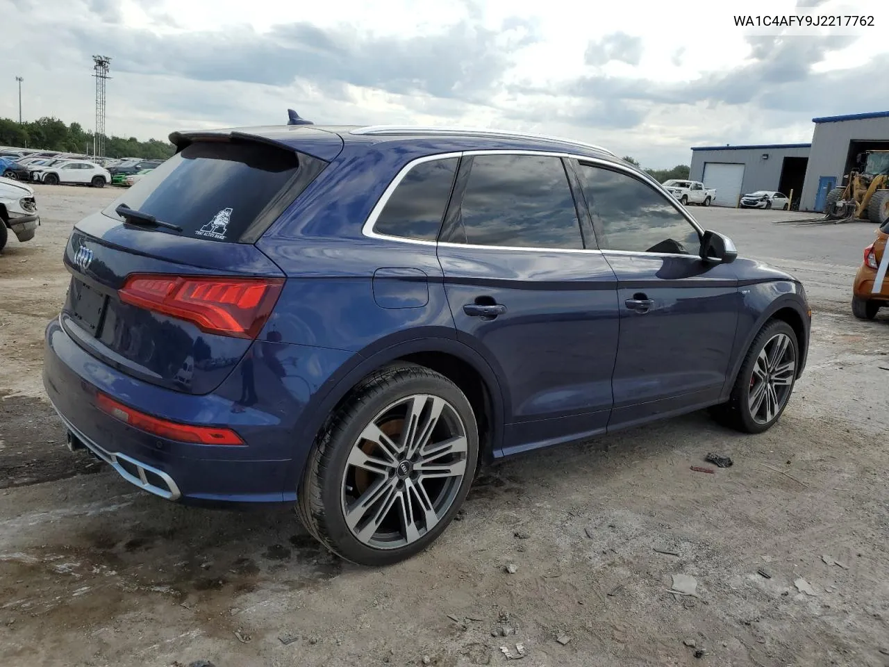 WA1C4AFY9J2217762 2018 Audi Sq5 Prestige