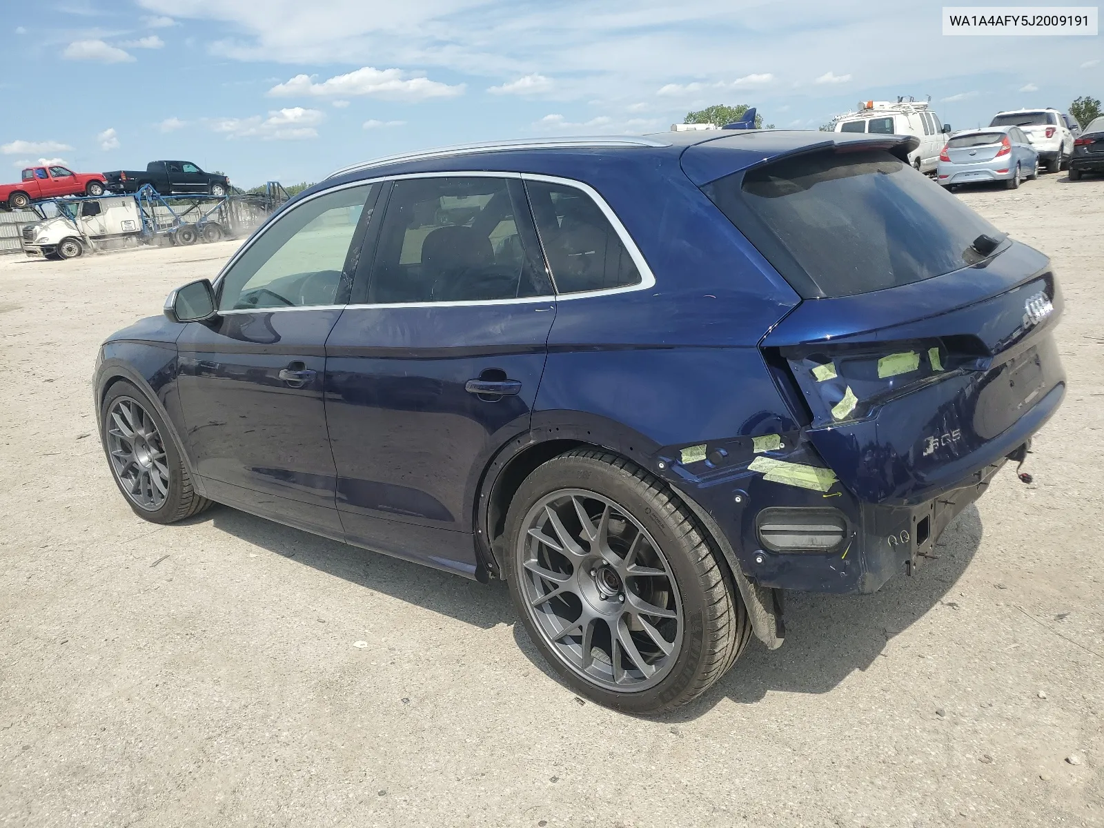 WA1A4AFY5J2009191 2018 Audi Sq5 Premium Plus