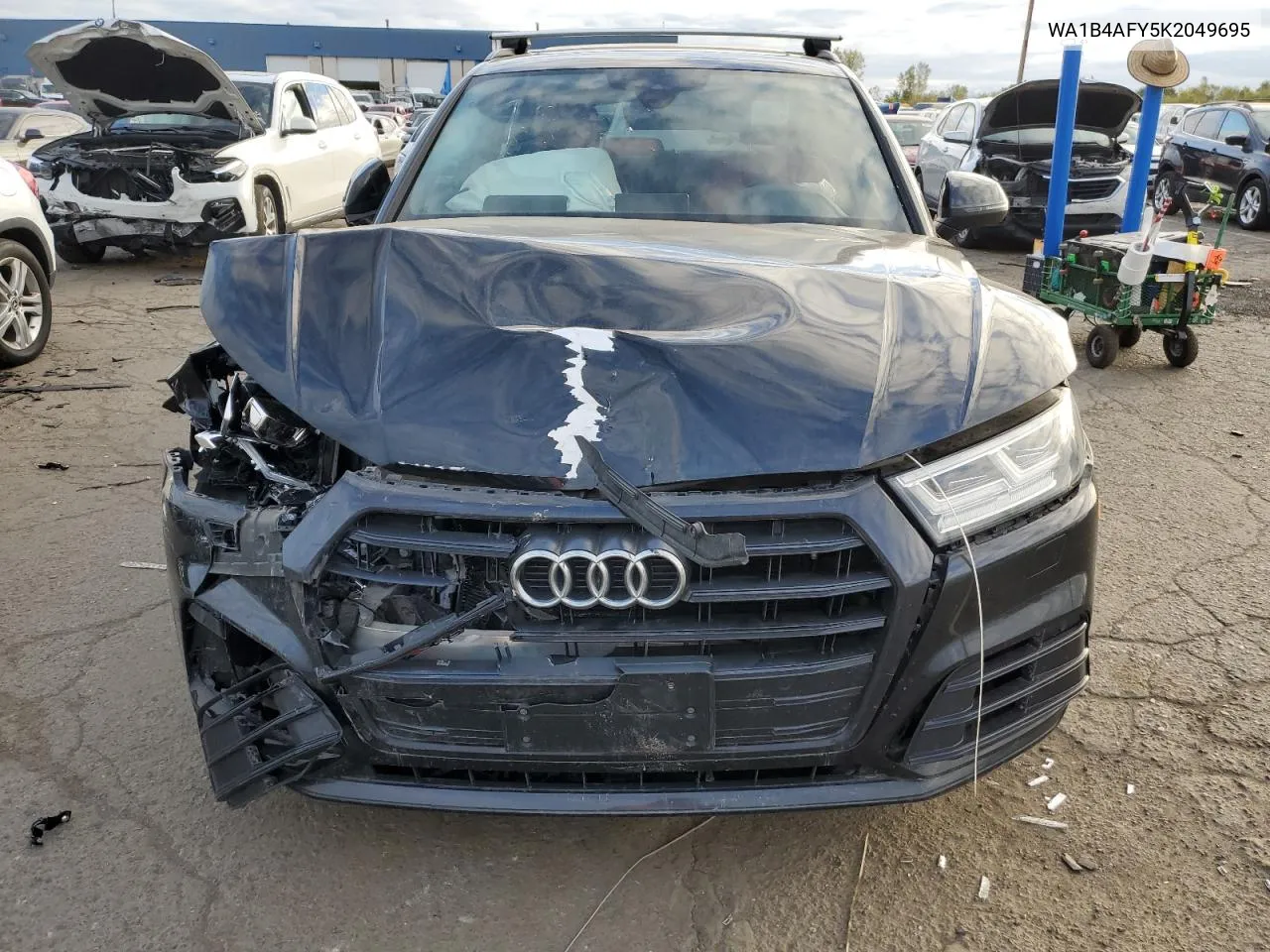 WA1B4AFY5K2049695 2019 Audi Sq5 Premium Plus