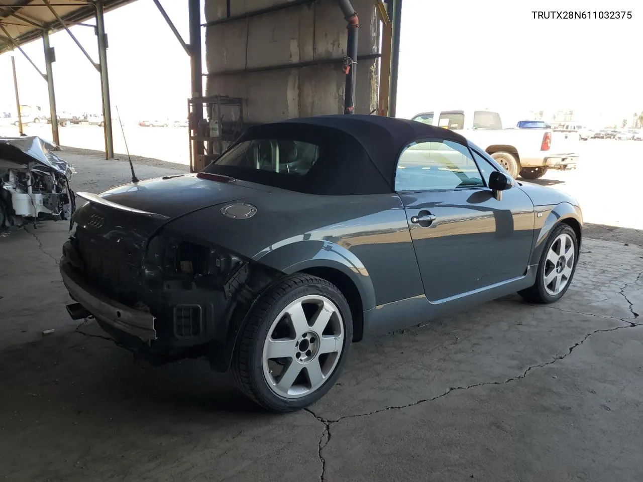 TRUTX28N611032375 2001 Audi Tt