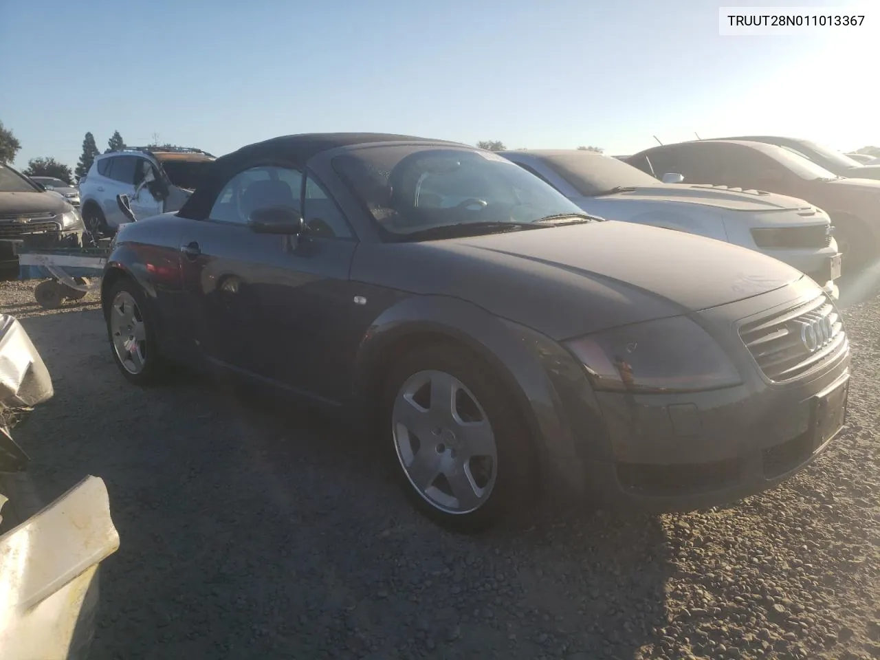 TRUUT28N011013367 2001 Audi Tt Quattro