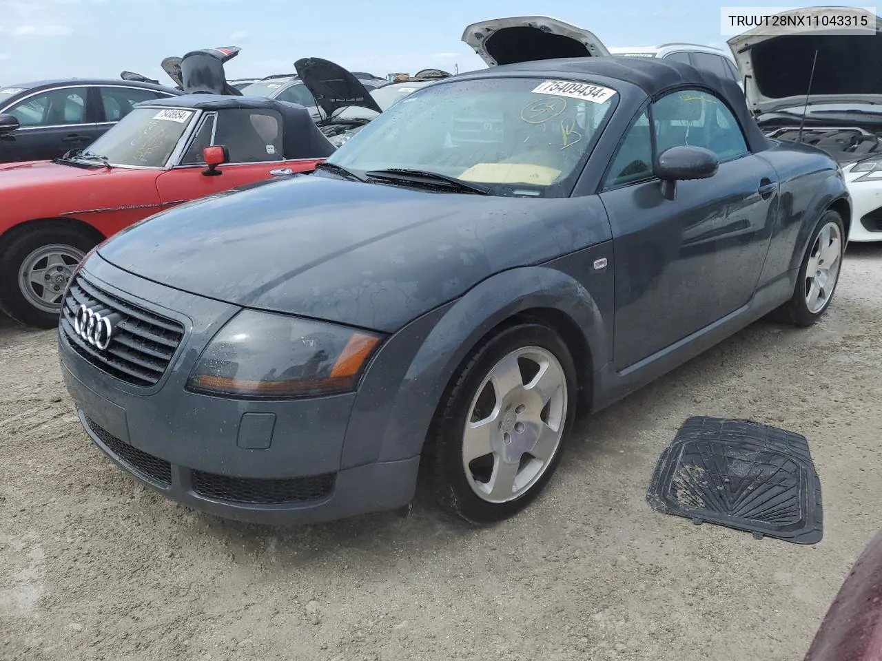 TRUUT28NX11043315 2001 Audi Tt Quattro