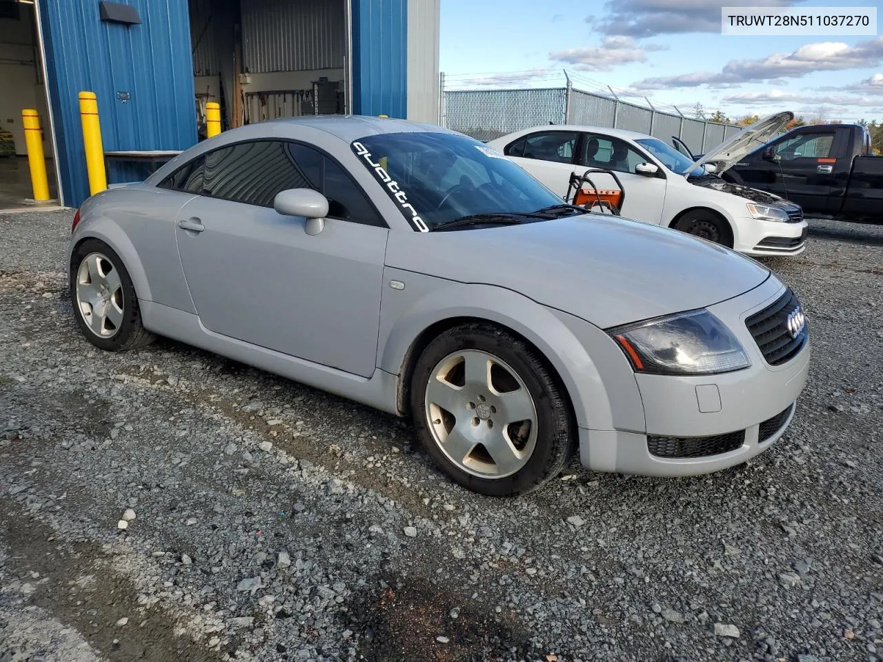 TRUWT28N511037270 2001 Audi Tt Quattro